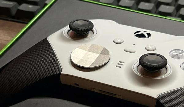 和平精英黄蜂2手柄压枪