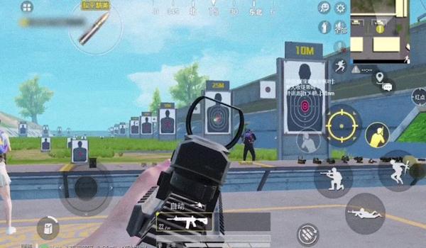 和平精英四指压枪键位